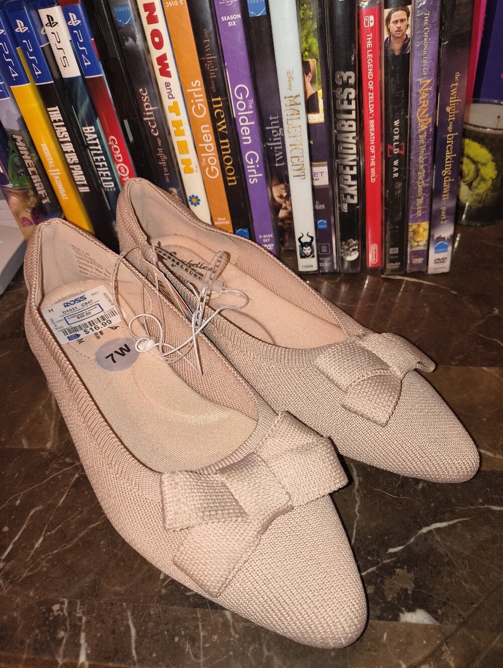 Seychelles Flats With Bow NWT